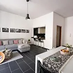 Historic Center Gem Free Parking 10m Bosa