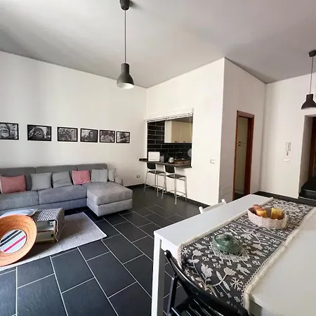 Casa Piazza Episcopio 1 Bosa